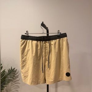 NWOT Chubbies Swim Trunks 5.5” Inseam